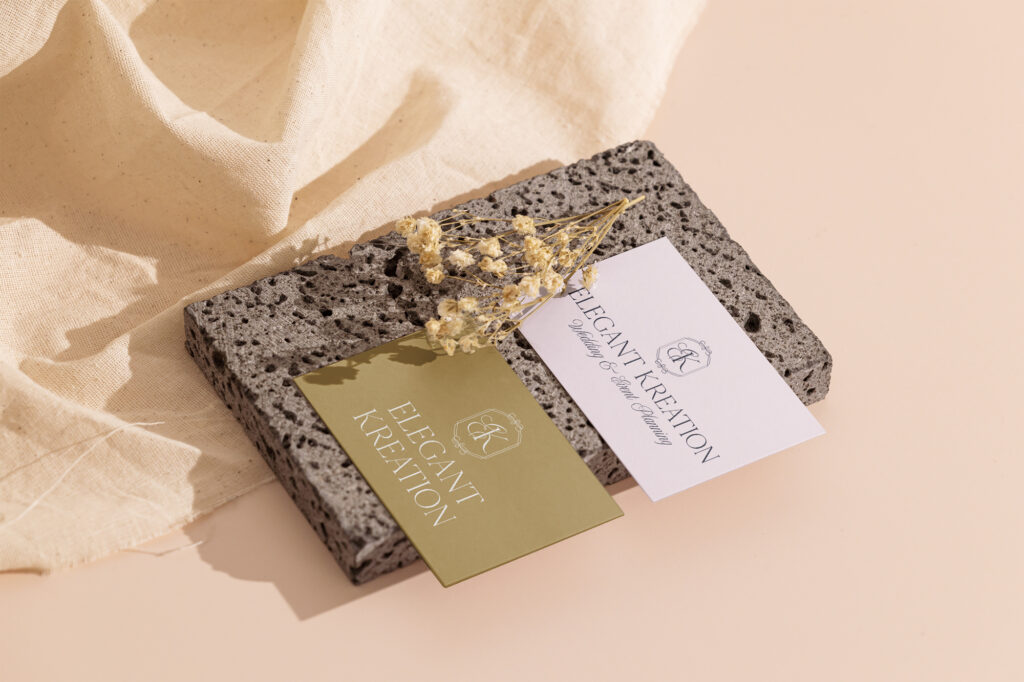 Logo in business card for Elegant Kreation
